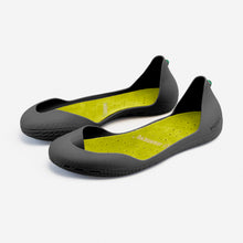 Load image into Gallery viewer, Freshoes Charcoal Grey with the Suede leather insoles Yellow Green perspective view
