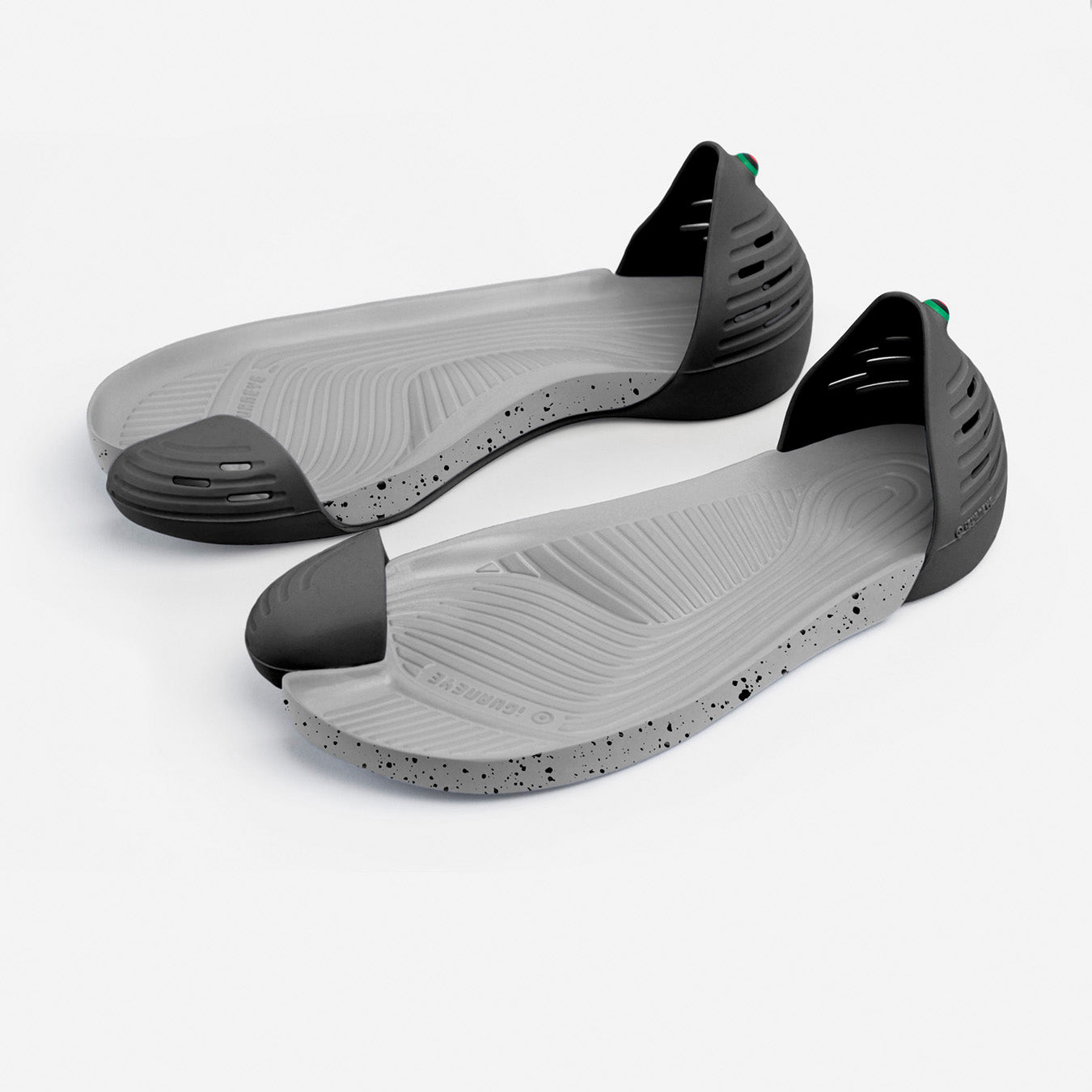 Jungle Light Black with Grey Inked soles perspective view
