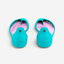 Load image into Gallery viewer, Freshoes
