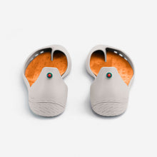 Load image into Gallery viewer, Freshoes
