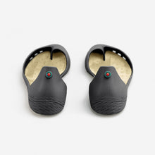 Load image into Gallery viewer, Freshoes Charcoal Grey with the Vegan insoles Beige rear view
