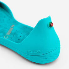 Load image into Gallery viewer, Freshoes Lagoon with the Suede leather insoles Turquoise Blue close up view
