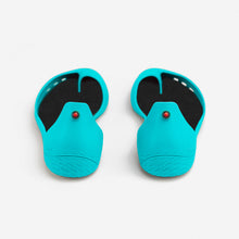 Load image into Gallery viewer, Freshoes Lagoon with the Waterproof insoles Black rear view
