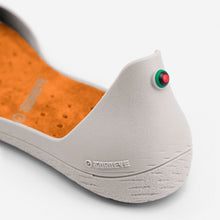 Load image into Gallery viewer, Freshoes Light Grey with the Suede leather insoles Amber Orange close up view
