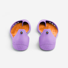 Load image into Gallery viewer, Freshoes Lilas with the Suede leather insoles Amber Orange perspective view
