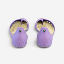 Lade das Bild in den Galerie-Viewer, Freshoes Lilas with the Vegan insoles Beige rear view
