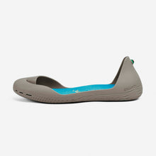 Load image into Gallery viewer, Freshoes Mastic with the Suede leather insoles Turquoise Blue side view
