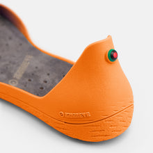 Load image into Gallery viewer, Freshoes Orange Peel (Vintage color-Limited stock)
