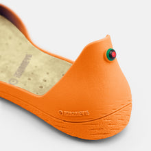 Load image into Gallery viewer, Freshoes Orange Peel (Vintage color-Limited stock)
