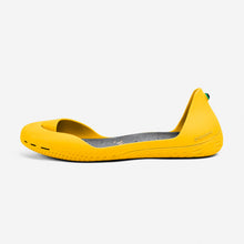 Load image into Gallery viewer, Freshoes Yellow Sun with the Suede leather insoles Ash Grey side view
