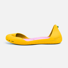 Load image into Gallery viewer, Freshoes Yellow Sun with the Suede leather insoles Misty Rose side view

