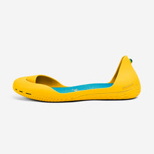 Load image into Gallery viewer, Freshoes Yellow Sun with the Suede leather insoles Turquoise Blue side view
