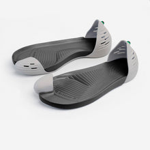 Cargar imagen en el visor de la galería, Jungle Light Grey with Black soles perspective view
